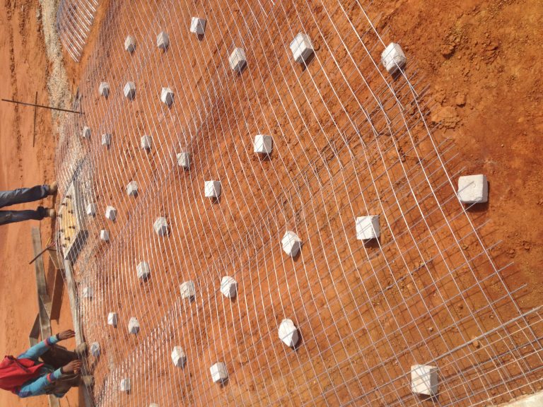 VACIADO DE LOSAS DE PISO 1